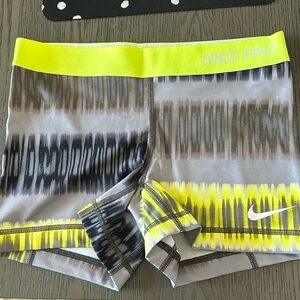 Nike pro booty shorts. Dri fit Small